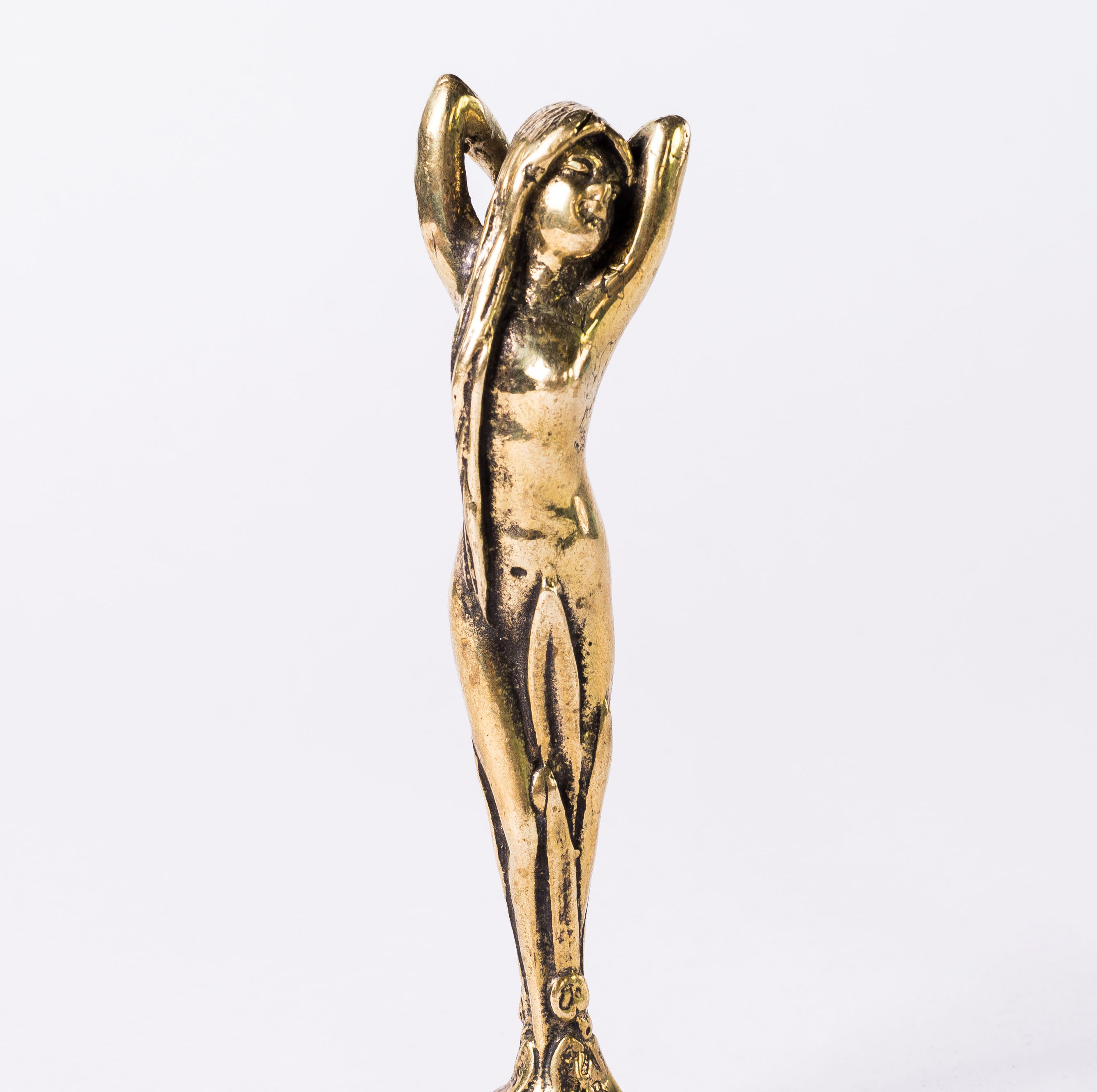 Woman statue. 11cm. Brass